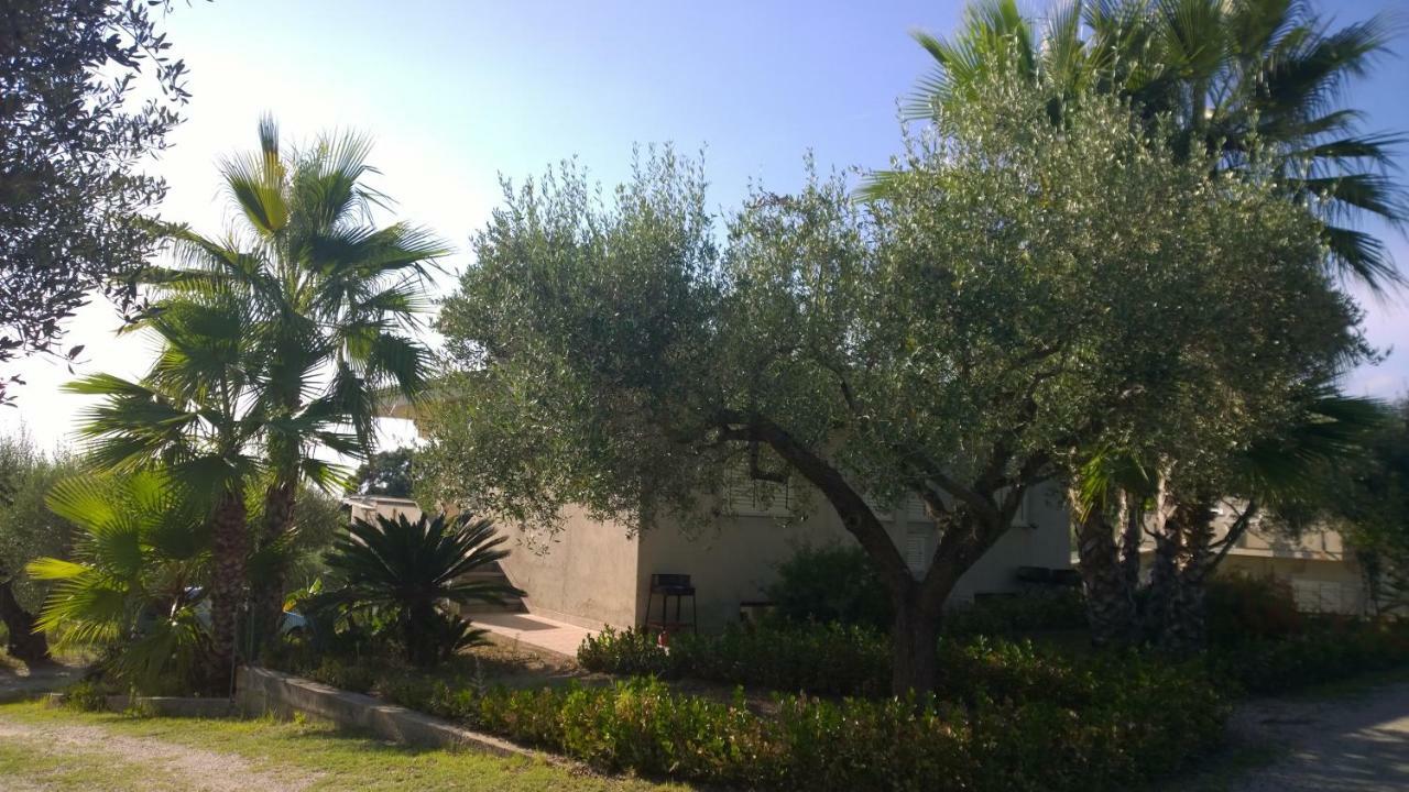 La Scogliera Del Capo Villa Santa Maria  Kültér fotó