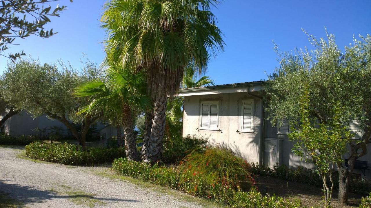 La Scogliera Del Capo Villa Santa Maria  Kültér fotó