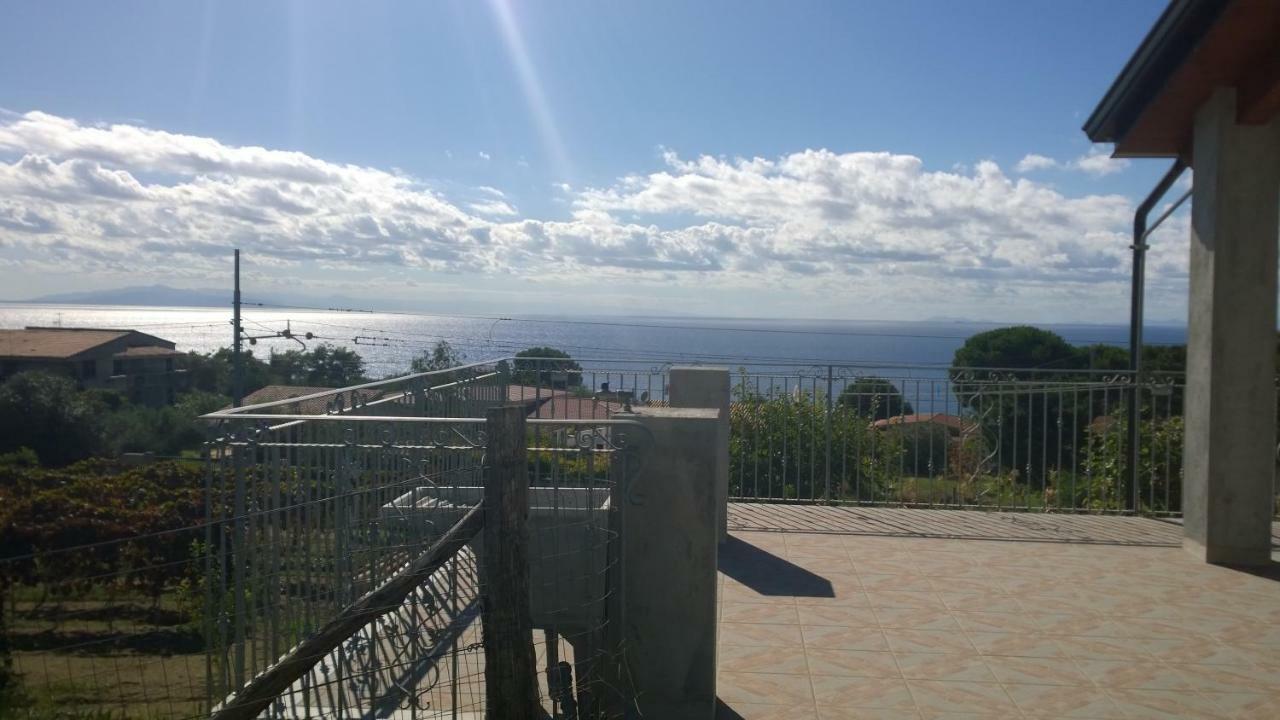 La Scogliera Del Capo Villa Santa Maria  Kültér fotó
